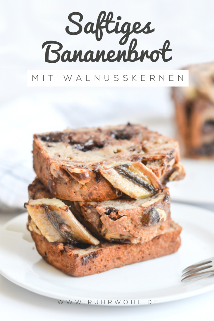 Bananenbrot gesund: Ein Rezept für saftiges Bananenbrot mit Walnusskernen und dunkler Schokolade #bananenbrot #backen #ausdemOfen