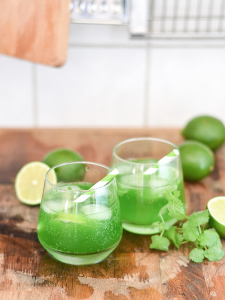 Rezept Gin mit Waldmeister und Sekt