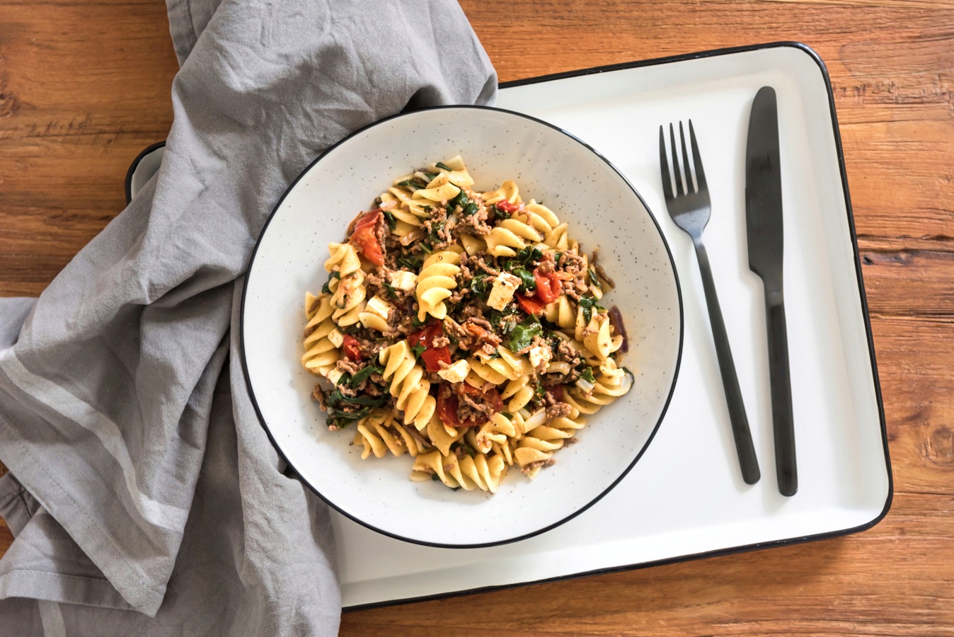 ruhrwohl.de - Sommerküche: Mangold zubereiten, Pasta-Rezept mit Feta ...