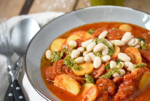 Rezept für Spanische Bohnensuppe mit Chorizo und Kartoffeln