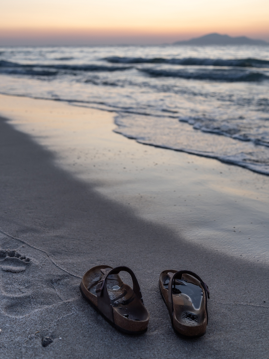 Urlaub auf Kos in Griechenland: Strand Marmari Beach im Sonnenuntergang