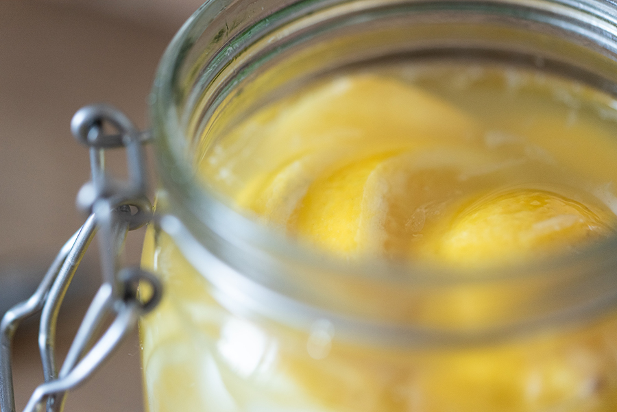Zitronen-Essigreiniger selber machen