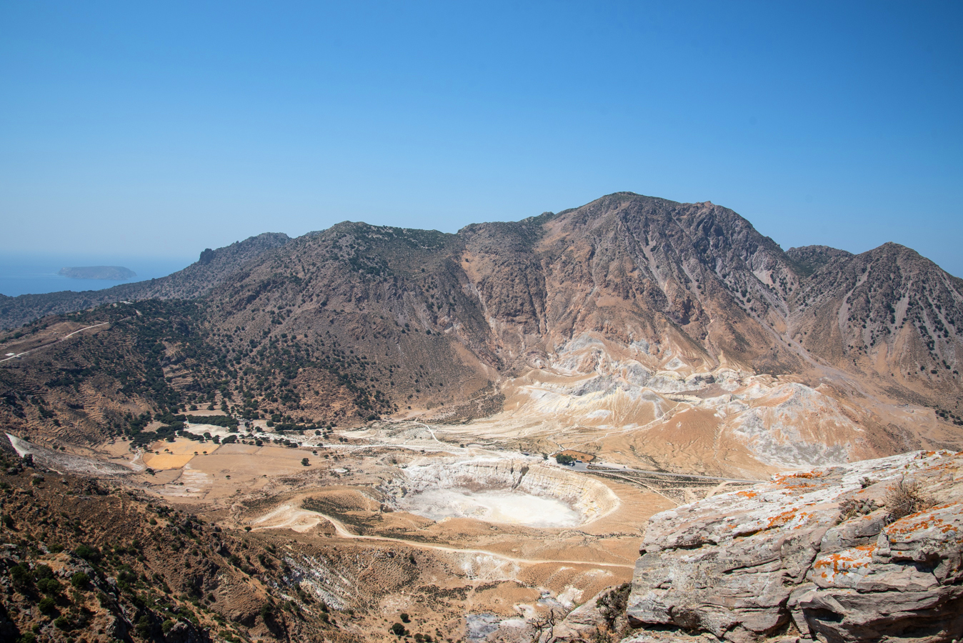 Griechenland-Urlaub: Stephanos Krater auf Nisyros von Nikia aus