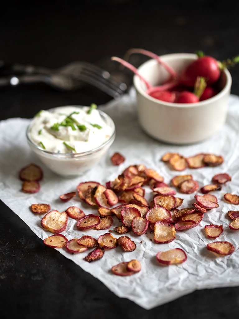 Radieschen Chips gesunder Snack aus Gemüse