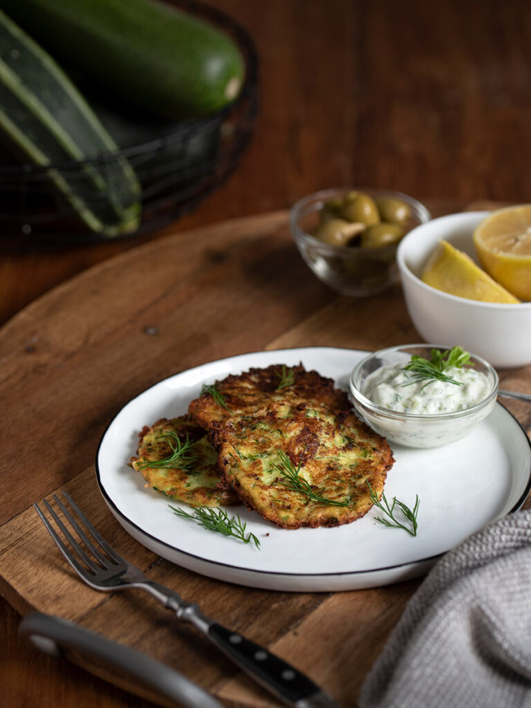 ruhrwohl.de - Rezept: Zucchini-Puffer mit Tzatziki