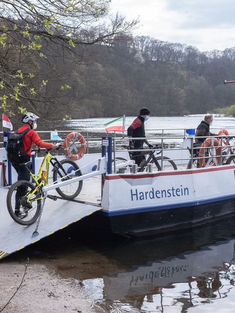 Ruhrtalfähre Witten Muttental Wanderweg