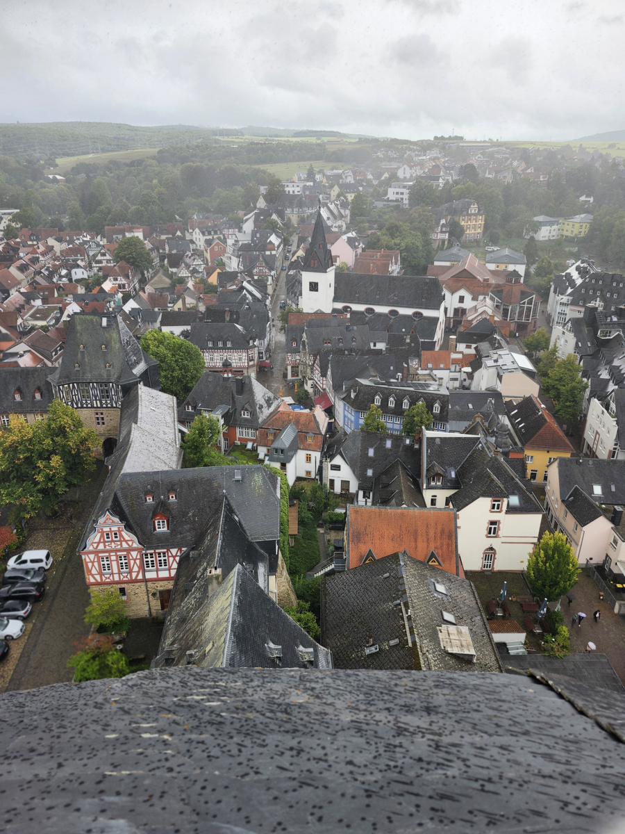 Aussicht vom Hexenturm in Idstein über die Altstadt mit Fachwerkhäusern