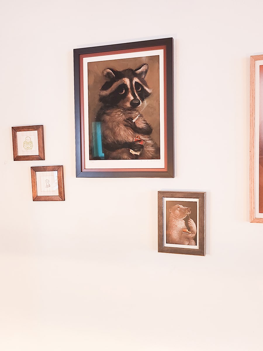 Food-themed Kunstdrucke an der Wand im Heinrichs in Paderborn